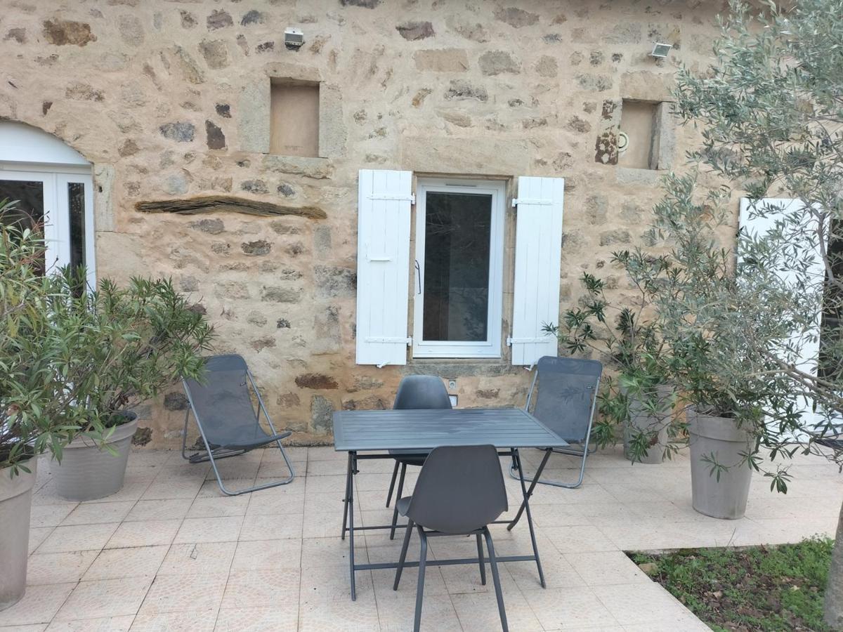 Hotel Ombre Bleue Du Figuier, Ailhon Esterno foto