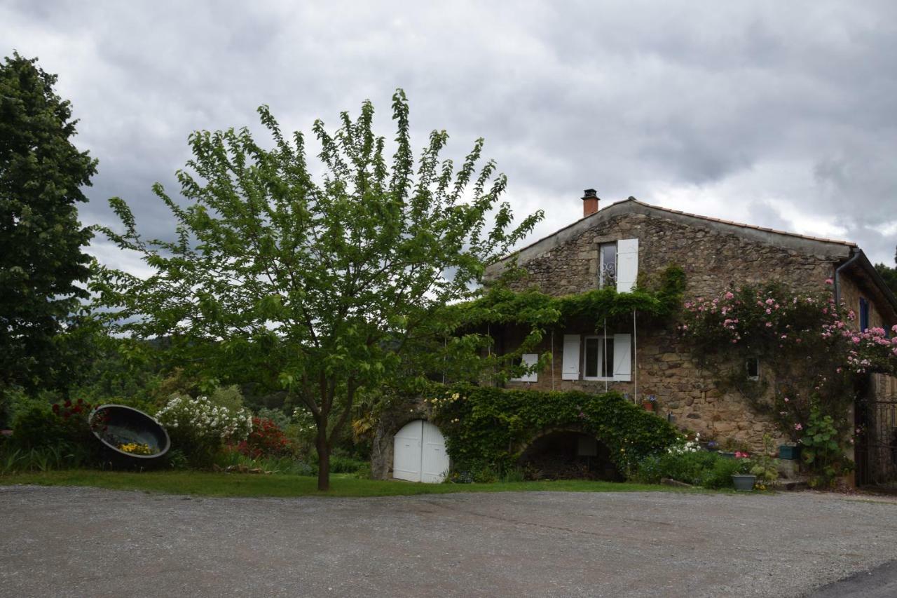Hotel Ombre Bleue Du Figuier, Ailhon Esterno foto